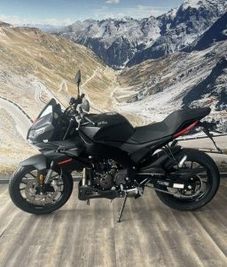 Aprilia Tuono 125