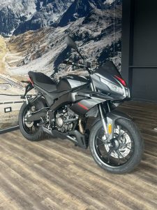 Aprilia Tuono 125